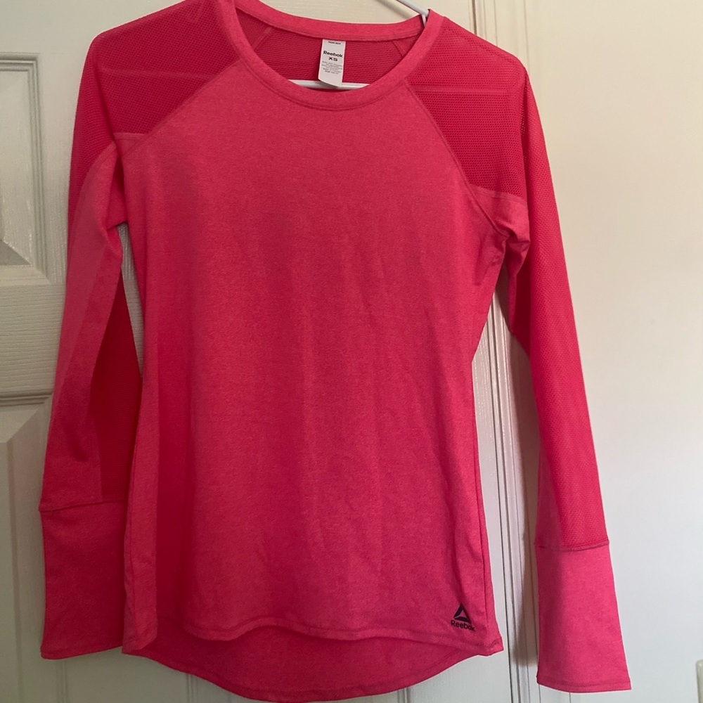 Reebok long sleeved hot pink athletic shirt NWOT
